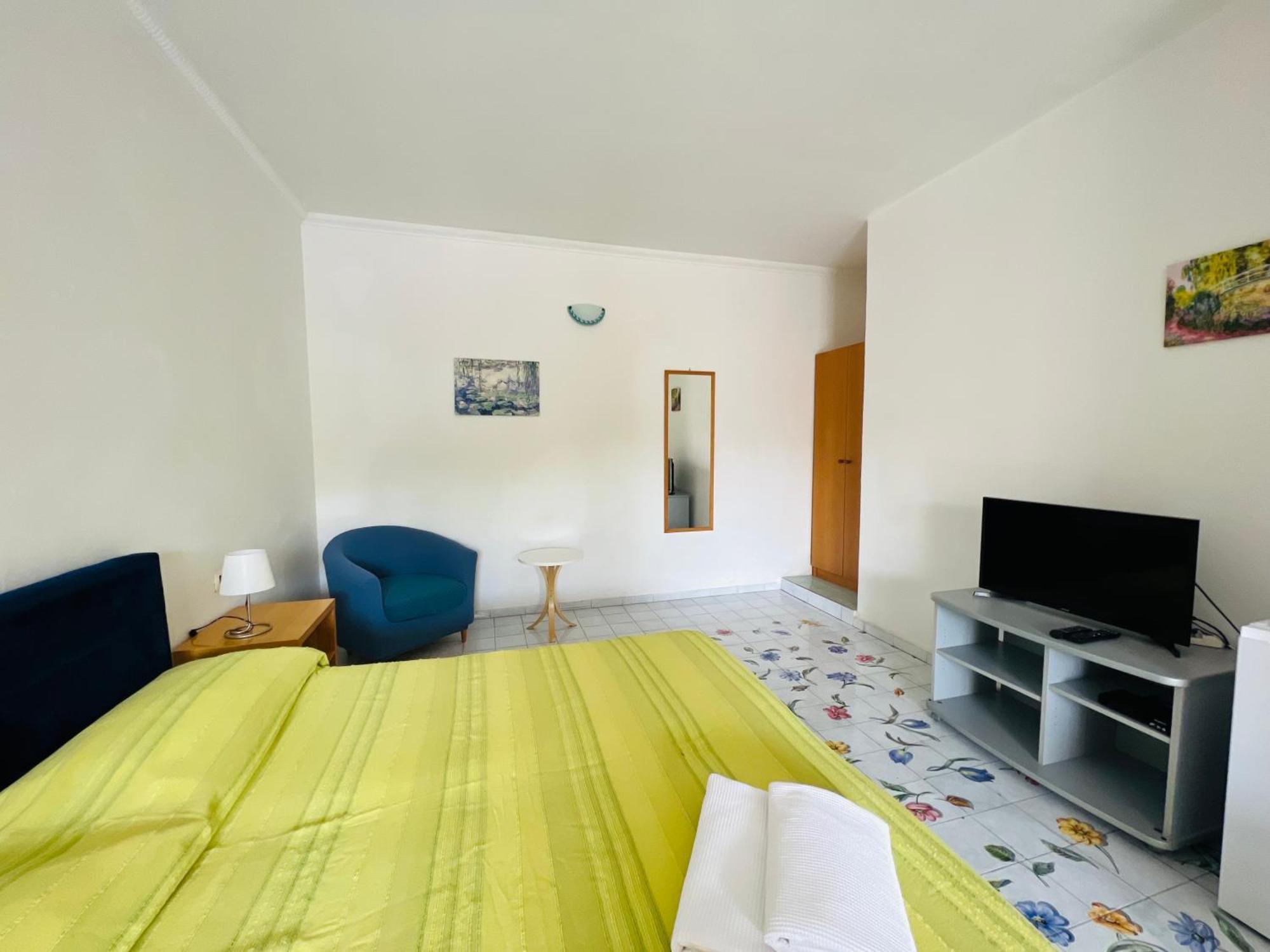 Villa Thomas BB Forio di Ischia Habitación foto